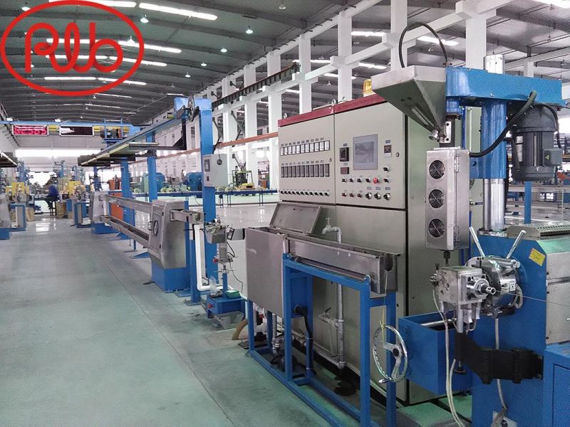 Aluminum Sheath Insulation and Sheathing Extruding Line Optical Cable Wire