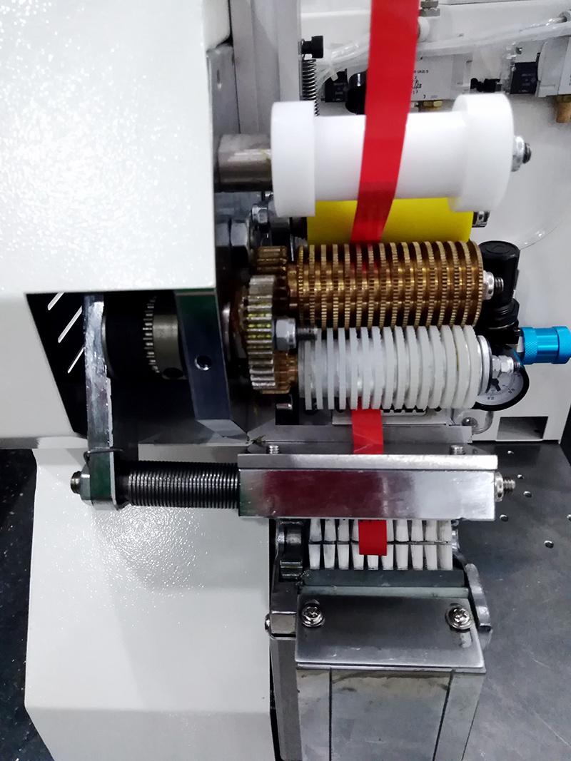 Desktop Wire Harness Spot Taping Machine at-305