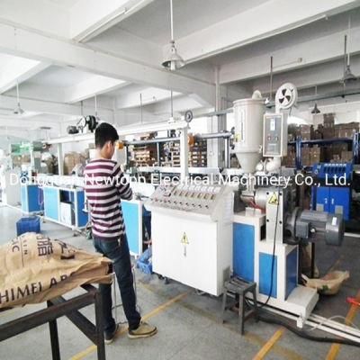 Automatic Meltblown Nonwoven Fabrics Extrusion Line