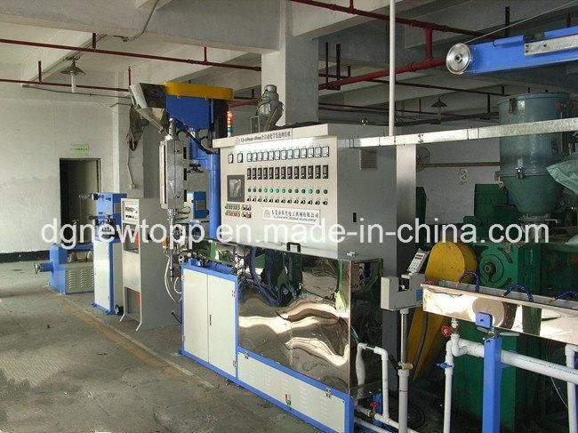 Automatic Chemical Foaming Cable Extruding Line (CE/Patent Certificates)